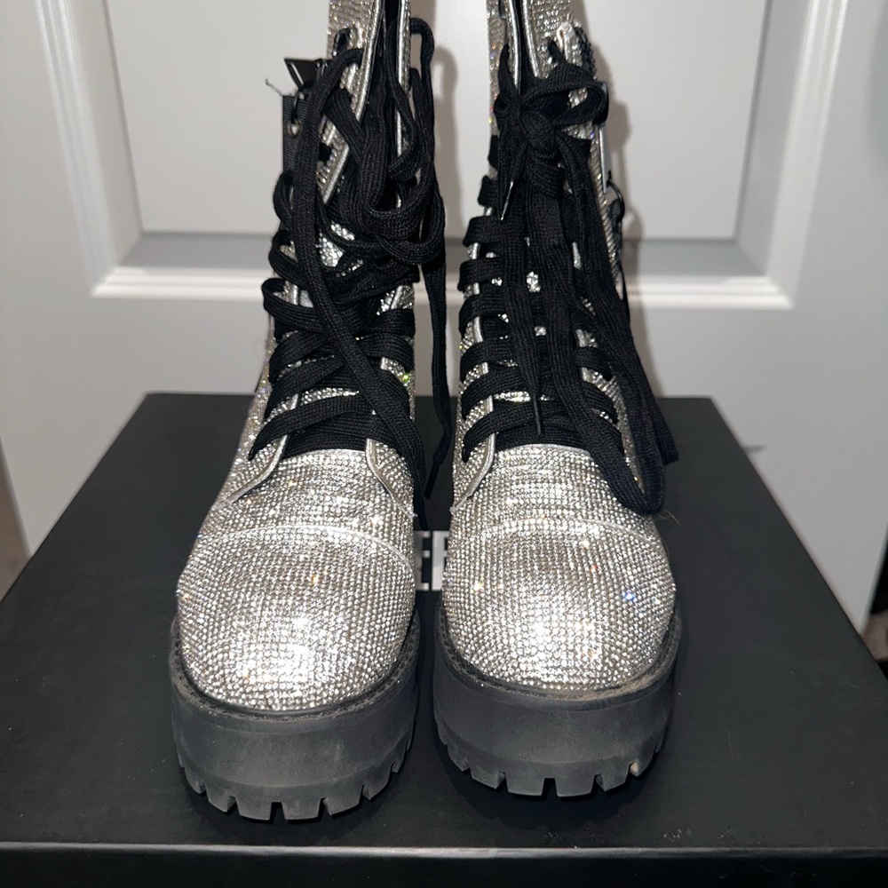 POSTER GIRL Billionaire Bling Combat Boots - Picture 2 of 7